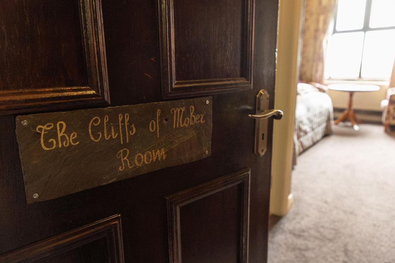 Ballinalacken Castle Country House Hotel Doolin Ngoại thất bức ảnh